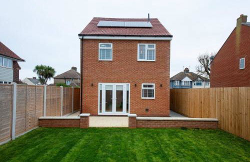 3 Bed 2.5 Bath Detached House,Parking,Pet Friendly - Foto 1