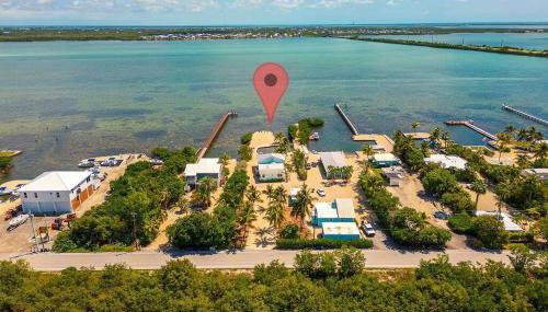 Waterfront Captain House with Boat Basin & Ramp - Foto 2