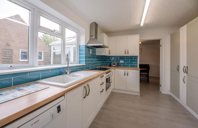 Greenbanks, Orford - Photo 12