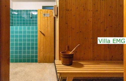 Luxury Villa EMG Steinfurt - Historische Villa mit Sauna, SPA, Garten & großem Essbereich für bis zu 22 Personen - Foto 21