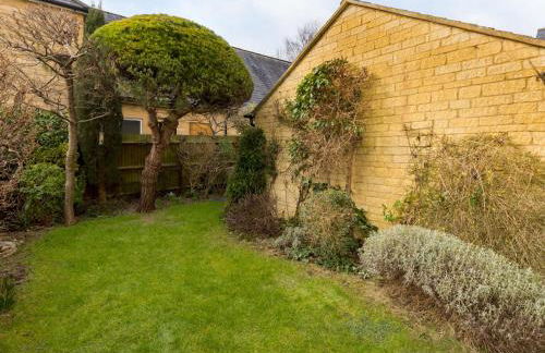 Modern stylish family home private garden - Pass the Keys - Foto 27