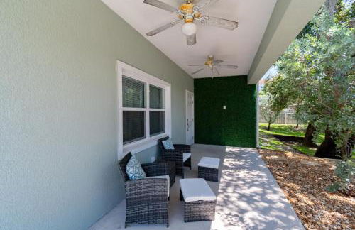 Luxury 2BD 2BTH Condo 5 - Foto 27