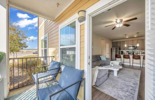 3BR Family Suite | Pool, Games, Gym, Free Parking - Foto 13