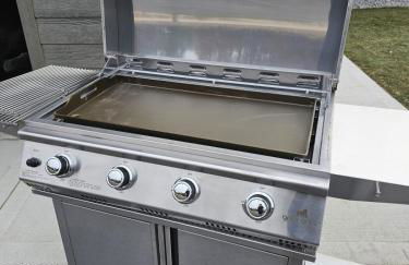 Sunset Serenity 5 Bedroom, Private Lake, Hot Tub - Foto 19