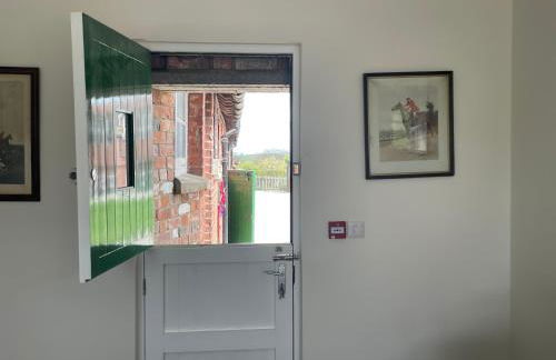 Scotland Lodge Farm, Stonehenge - The Stalls & The Stable Loft - Pets by agreement in the Stable Loft - Foto 3