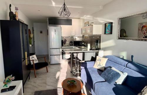 Studio Azur face à la mer - Parking privé - Foto 3