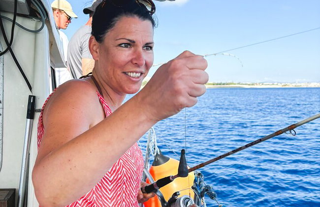 Capitán Manolis Pesca con barbacoa en el barco - Foto 45