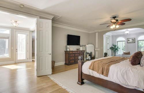 Dock and Home Theater Pet-Friendly Lake Wylie Home - Foto 12