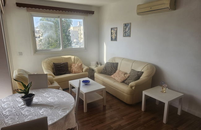 Stunning 1-bed Apartment in Aglantzia - Foto 1