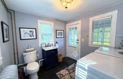 WOW New Spectacular Franconia Home - history - views - fire pit - hot tub - pool - grandeur - MUST SEE - Foto 58