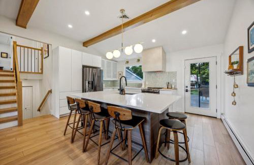 Modern Mid-Century Retreat - Foto 14