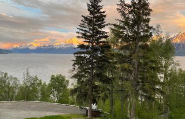 Turnagain View Lodge and Wedding Venue - Photo 49