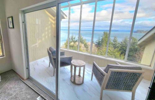Unique Port Ludlow Home with 3 Decks and Hot Tub! - Foto 21