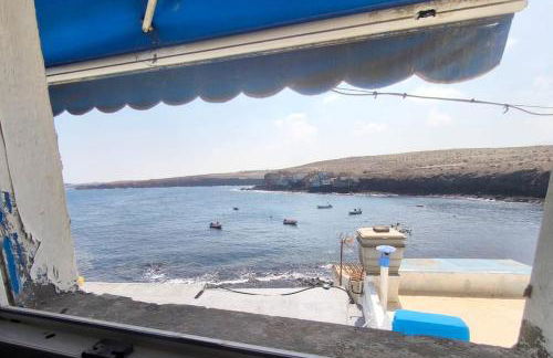 Tufia Cave Beach Home Preciosa casa cueva en frente del oceano - Foto 8