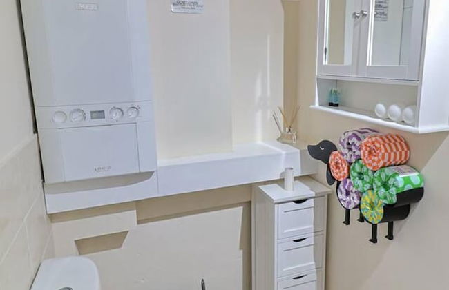 Beautiful 3-bed Cottage in Burnham-on-crouch - Foto 29