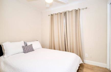 North Phoenix 6 Bedroom With Guest House & Pool! - Foto 79