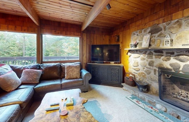 Treehouse Home Brought to you by GetAway Vacations - Photo 33