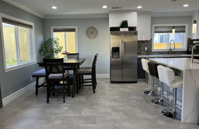 Upscale Modern 4BR Torrance House Built 2018 w Garage Fenced Yard Patio p79 - Foto 22