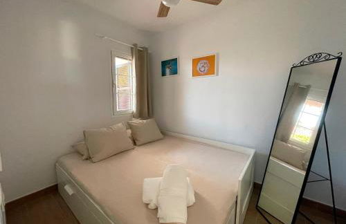 Apartamento Trini en Son Bou, frente al mar, perfecto para vacaciones - Foto 16