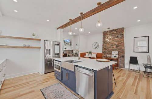 3BR Stylish Retreat, Minutes from Downtown Pittsburgh, Free 3-Car Parking - Foto 33