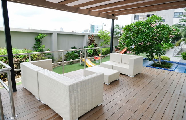 Studio Condo at Horizons 101 - Foto 20