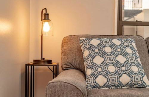 Mt Adams 1BR Great Location Steps from Monastery - Foto 12