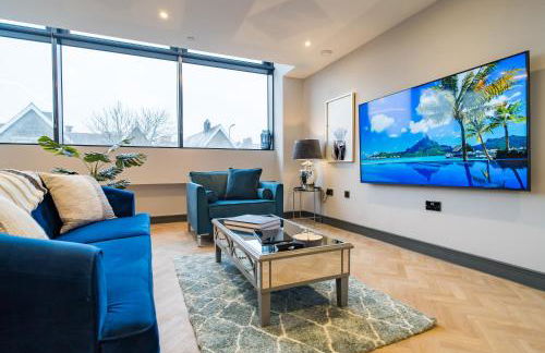 Luxe Apartments, The Moorwell, Secure Parking, - 10mins Cardiff City Ctr - Photo 38