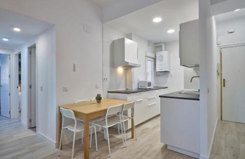 NEW Apto 3 DORMITORIOS 15 min a Sol en metro - Foto 3