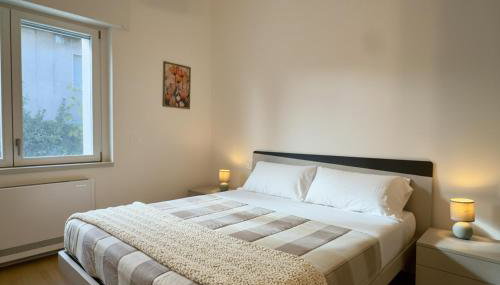 Residence Casa Palmira - Modern Apartments near Neɡrar Hospital - Valpolicella - Foto 5