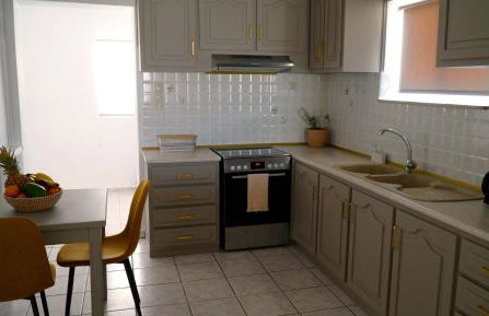 IKARUS apartment with courtyard & pool in Chania - Foto 10