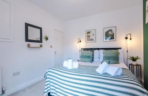 Spacious 3-bed home in Nantwich by 53 Degrees Property - Amazing location, Ideal for Groups - Sleeps 6 - Foto 26