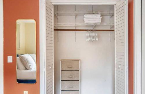 Lake View Relaxing Bellevue Home - Foto 18