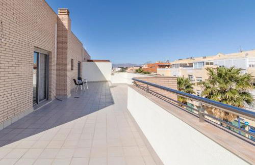 Penthouse in the Sun - Foto 8