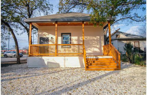 Magnificent 4BR Near Famous Riverwalk and Downtown - Foto 42