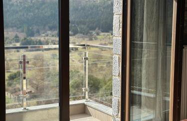 Wood & Stone Guesthouse - Photo 26