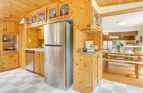 13 Mi to Ski Big Bear Updated Getaway with Deck - Foto 10
