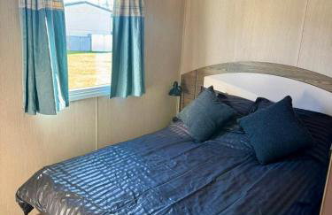 Kingfisher Caravan Platinum and Silver - Foto 30