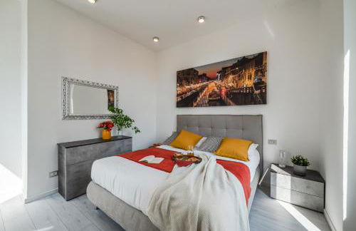 tHE Milanese Glow - Bocconi Prada IEO Area - Foto 13