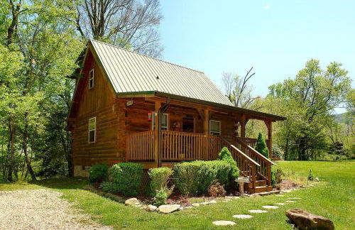 A Bit of Heaven - 2 Bedrooms, 2 Baths, Sleeps 8 Cabin by RedAwning - Photo 4