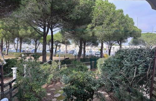 Studio-Cabine 4 Pers, Terrasse, Jardin, Parking, Animaux admis - FR-1-731-99 - Foto 4