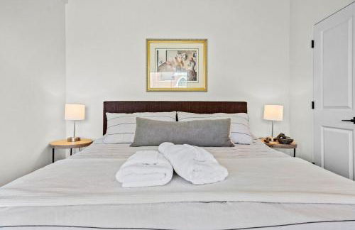 The Brick House-Walk DT or U of A- 3 Suites - Foto 49