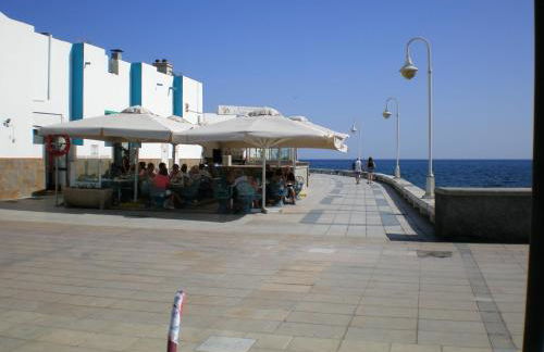 A Un Paso Del Mar - Foto 52