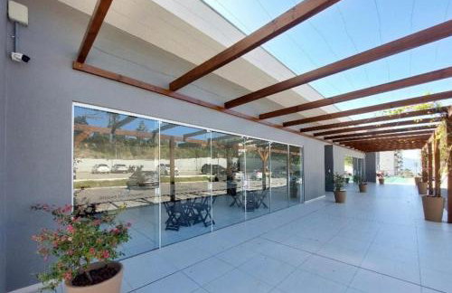 Apartamento na Palhoça, com vista para o mar, próximo a mercados, padarias e farmácias. - Photo 20