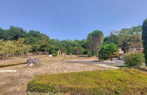 Lovely Home In Nanteuil-En-Vallée With Wifi - Foto 13