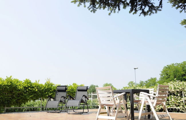 Near the Harbour and Sandbeach of Pacengo di Lazise - Foto 21