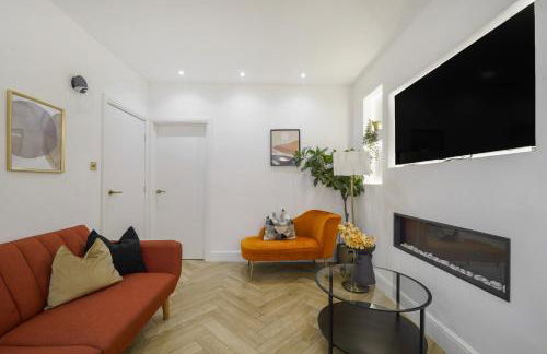 Stylish Kentish Town HomePrivate Garden Jacuzzi - Foto 17