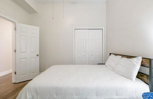 Newly Renovated Downtown Apartment in the Historic District, Quiet Street! - Photo 13