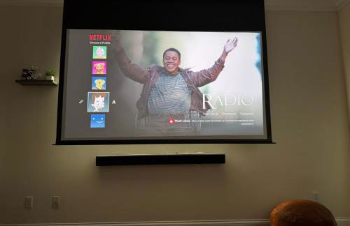 Modern Hilltop Retreat - Foto 19