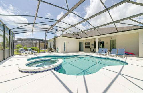 596 Modern 5 bed home overlooking beautiful golf course and conservation with Games room - Foto 1