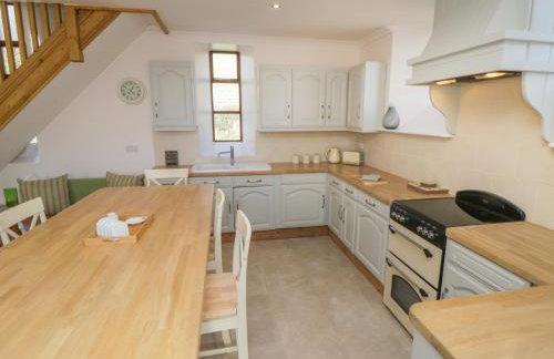 The Chapel - Photo 7